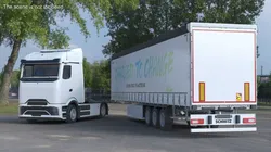 eActros 600 Freight Trailer Unit White 3D model