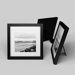 Modern Picture Frame - Seaside Photo 3D model