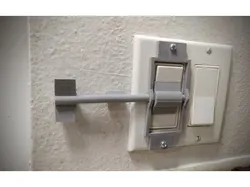 Decora wall switch extender (universal L or R extension)
