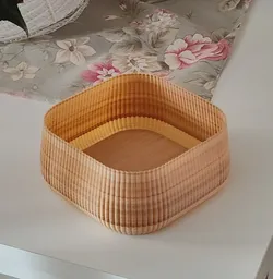 Cute Square Bowl (Vase Mode)