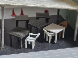 Restaurant table 1/64 scale
