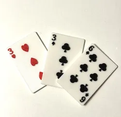 Card 3 Hearts / 6,3 Clubs