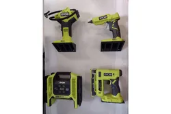 Tool shelf compatible with Ryobi 18v