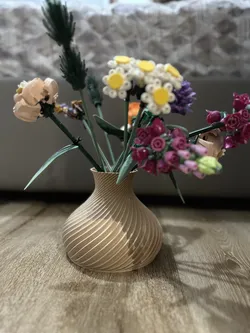 Vase Lego flowers