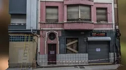 Closed for demolition building scan