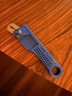 Dough scoring knife for razor blade