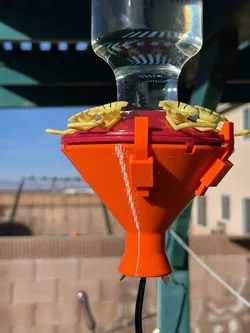 Snap on Hummingbird Feeder Heater