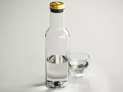 Bottle Carafe Free 3D model
