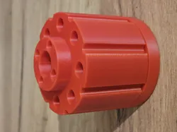 Compact rotating tool holder