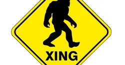 Bigfoot Xing Sign, with built in hanger on back