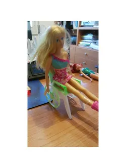 Sedia a rotelle per la Barbie / Barbie wheelchair