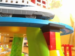 Tomy tracks on Duplo bricks mounting adapter