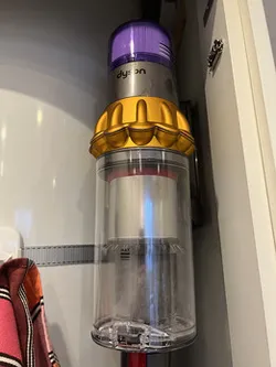 72 degrees slanted wall dock for Dyson® v15
