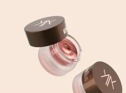 Cream eyeshadow mini container