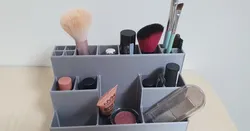 Make-up organizér