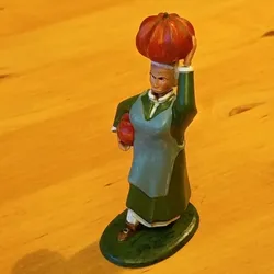 Pumpkin Carrier Santon - 7cm