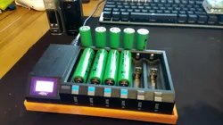 EFEST BLU6 18650 CHARGER 6 SLOT