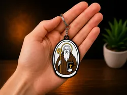 Saint Benedict Keychain – Minimalist Style 3D - Free 3D Print Model