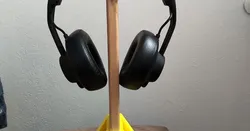 Headphones stand