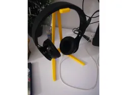 Headphone stand in 4 pieces