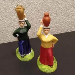 Water-carrier santon