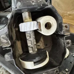 Spare wheel lifting gear