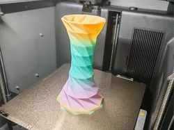 Jarrón Tornado (sin fugas) - Modelo de impresión 3D gratuito
