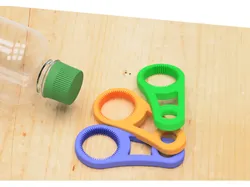 Pet bottle opener-1