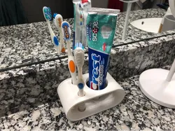 Toothbrush - Toothpaste Holder