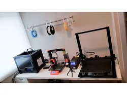 Wallmounted spoolholder