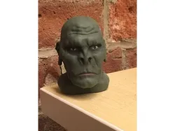 MON