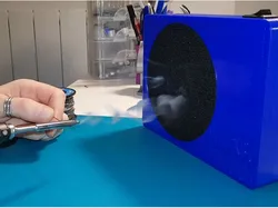 Solder Fume Extractor / Extracteur de fumée pour souder