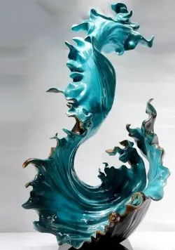 Wave-shaped jewelry box