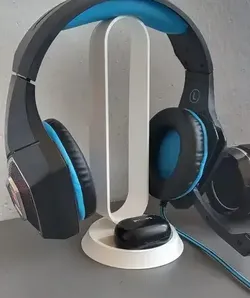 Headphone stand
