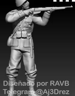 ITALIAN SOLDIER FIRING WW2