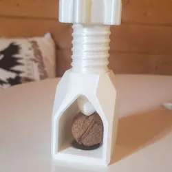 Solid ogive vs metal nutcracker