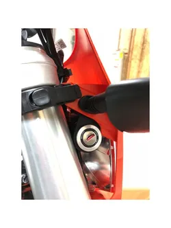 KTM side ignition location