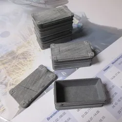 Box or case as load with lid 1:16