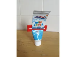 Kids Toothpaste Squeezer