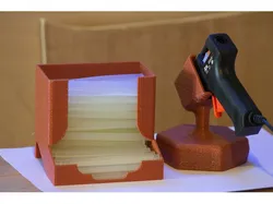 Hot glue dispenser