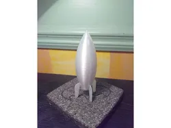 CARTOON ROCKET SHIP