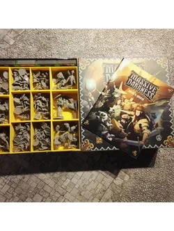 Massive Darkness insert