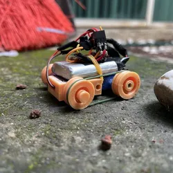 SimpleTank SG90-Mini RC tank with ESP32-C3 and servomotors