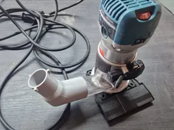 Dust extraction adapter for the Makita RT0700C Router - Free 3D Print Model