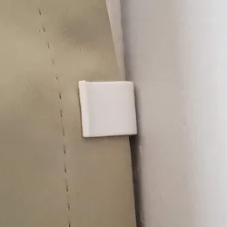 Curtain side clip