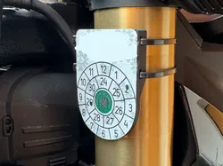 BMW S1000R / M1000R Sticker / Badge Holder - Free 3D Print Model