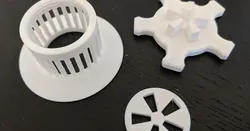 Shower strainer with removable bottom