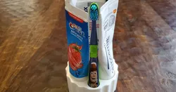 Toothbrush / Toothpaste Holder