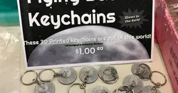 UFO Keychains (Multicolor/Multimaterial)