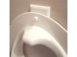 Hook for double-sided tape